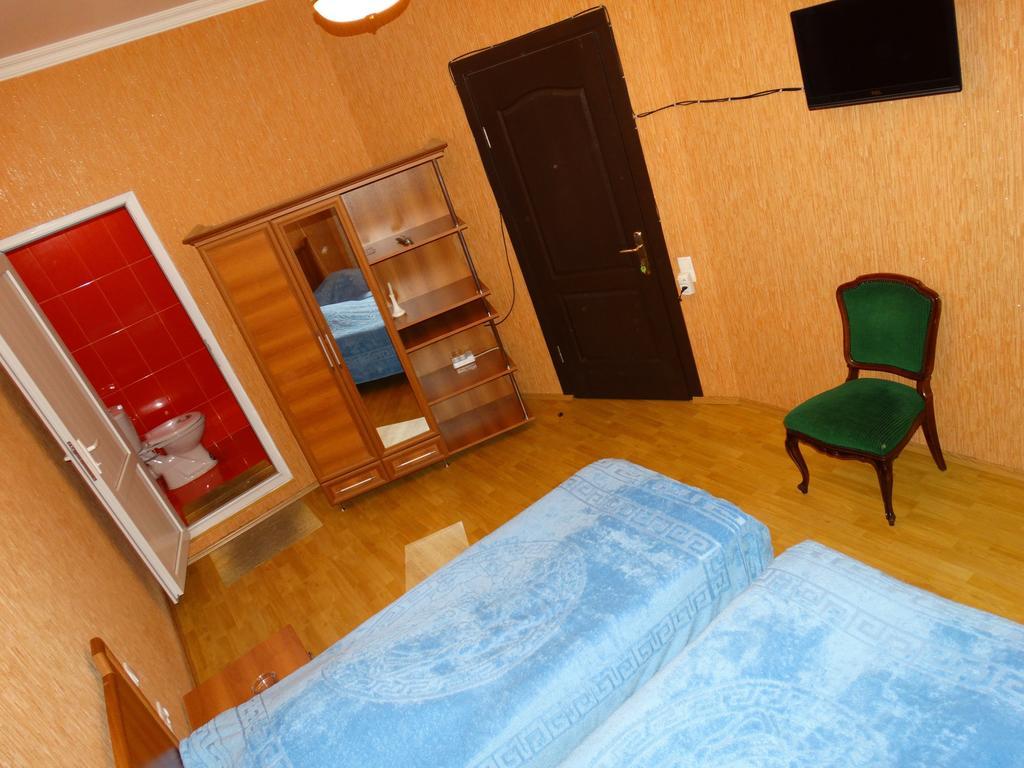 Hotel Sano Koetaisi Kamer foto