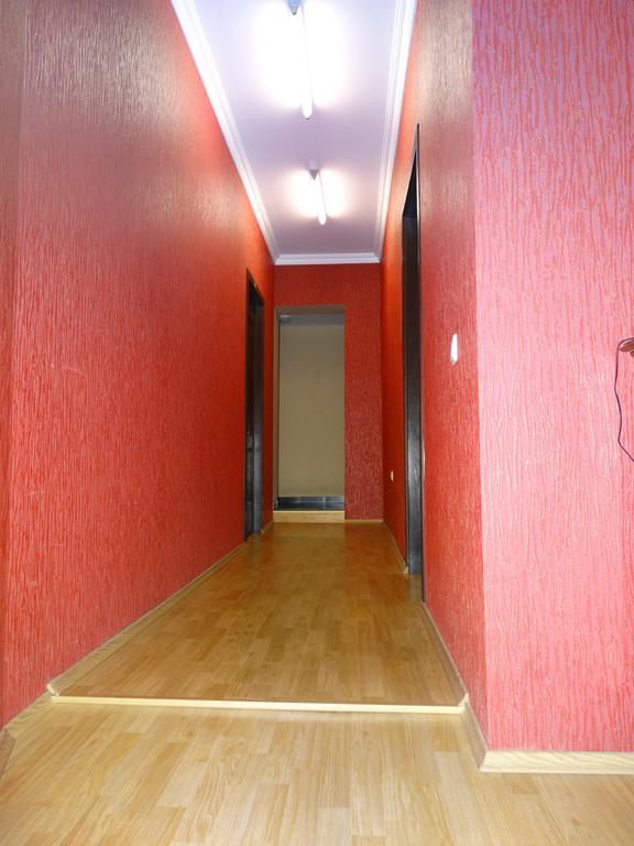 Hotel Sano Koetaisi Buitenkant foto